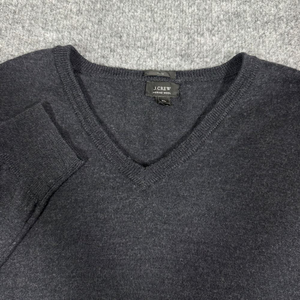 J.Crew V-Neck Sweater Slim Fit Mens XL Charcoal Gray 100% Merino Wool EUC
